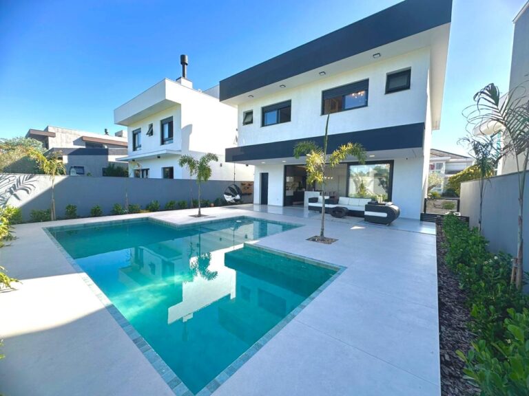 Casa à venda em Alphaville, Gravataí