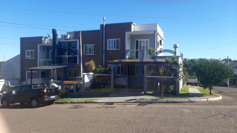 Sobrado à venda em Bela Vista, Gravataí