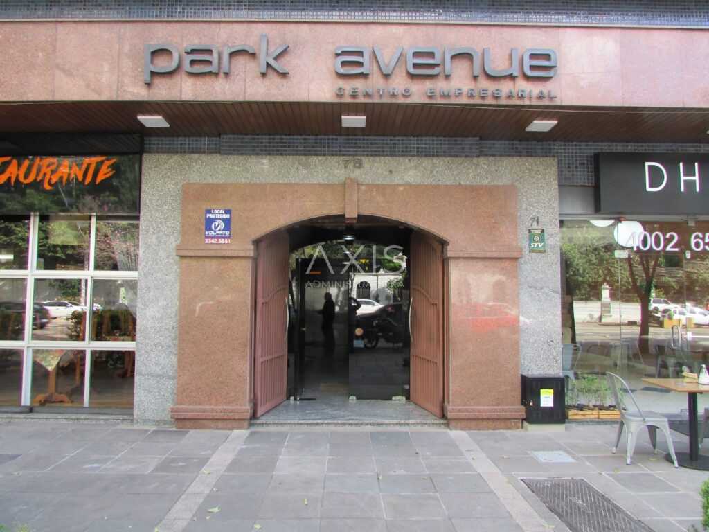 Sala Comercial para alugar em Auxiliadora, Porto Alegre — foto 2